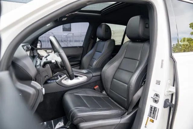 Mercedes-Benz GLE photo 47