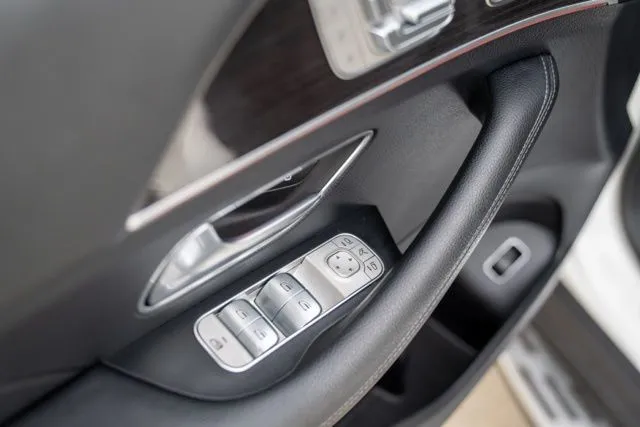 Mercedes-Benz GLE photo 58