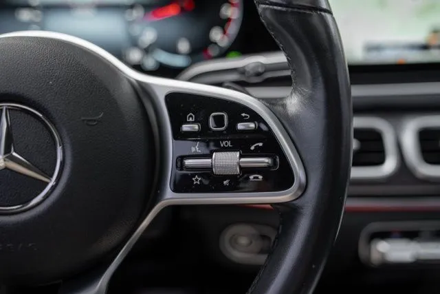 Mercedes-Benz GLE photo 37