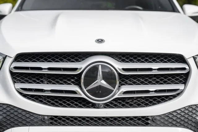Mercedes-Benz GLE photo 20