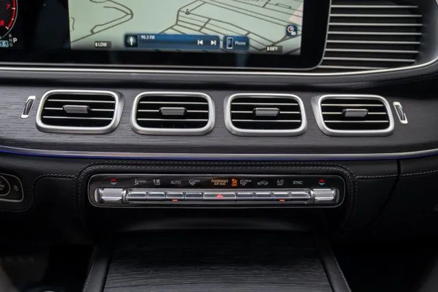 Mercedes-Benz GLE photo 43