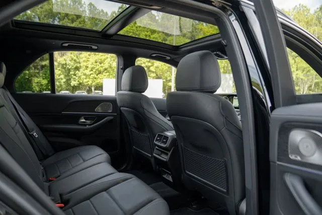 Mercedes-Benz GLE photo 52