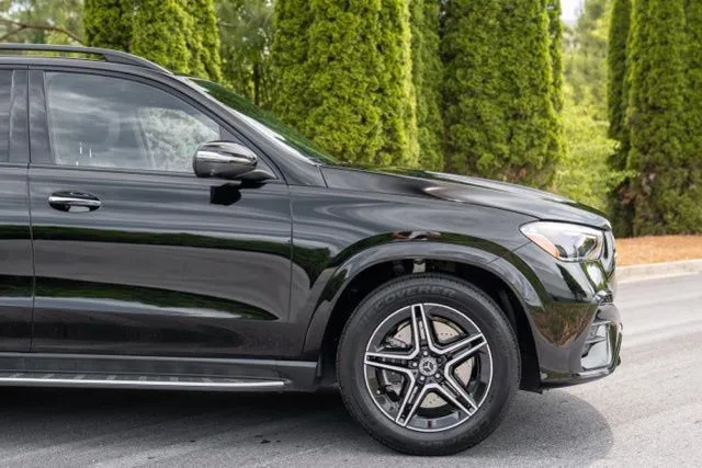 Mercedes-Benz GLE photo 14