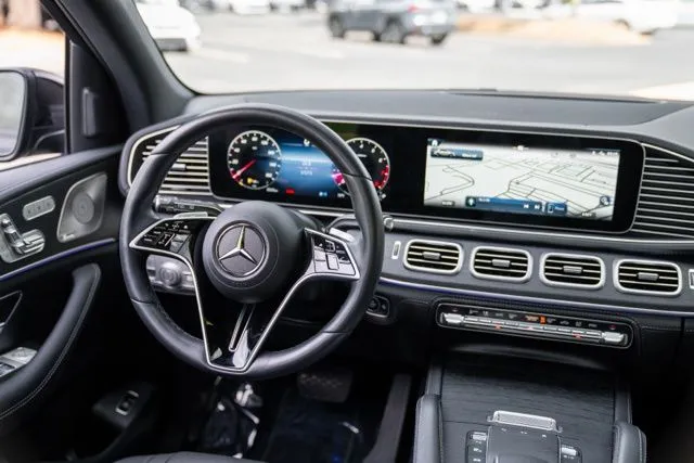 Mercedes-Benz GLE photo 30