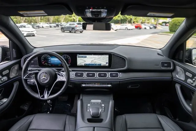 Mercedes-Benz GLE photo 28
