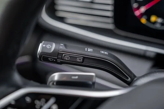 Mercedes-Benz GLE photo 37