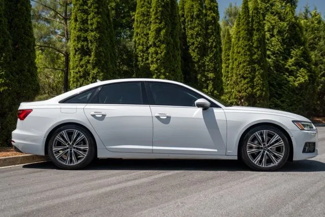 Audi A6 photo 12