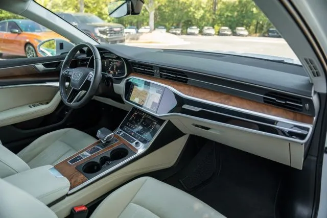 Audi A6 photo 24