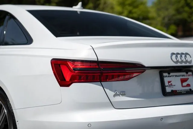 Audi A6 photo 16