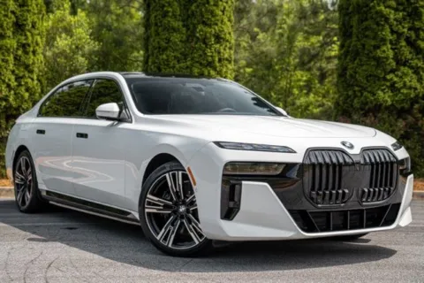 More photos of 2023 BMW i7 xDrive60 at Gravity Autos Duluth, GA