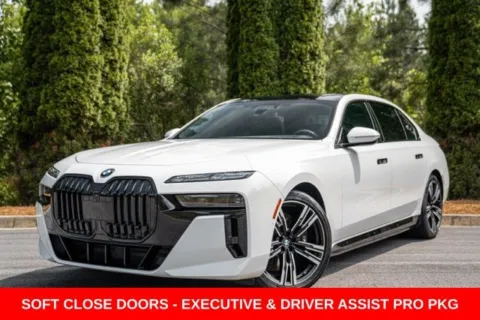 White 2023 BMW i7 xDrive60 for sale in Duluth, GA