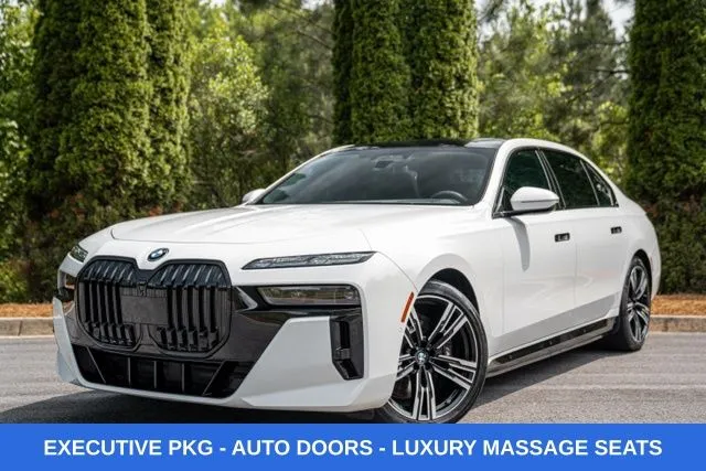 2023 BMW i7 xDrive60's photo