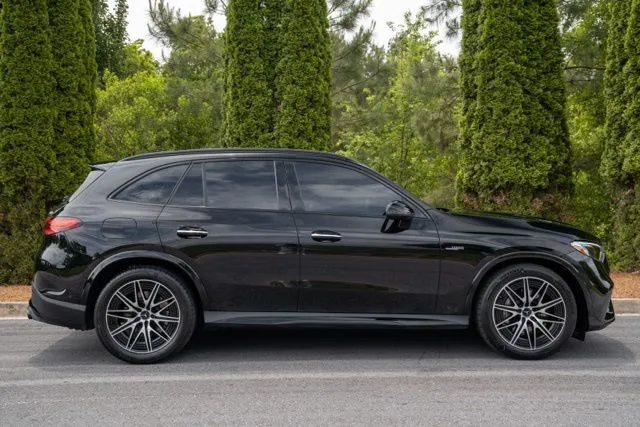 Mercedes-Benz GLC photo 11