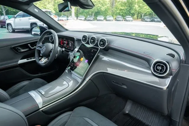 Mercedes-Benz GLC photo 26