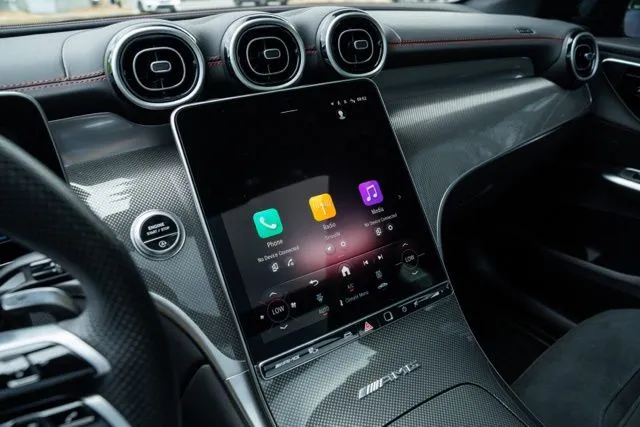 Mercedes-Benz GLC photo 40