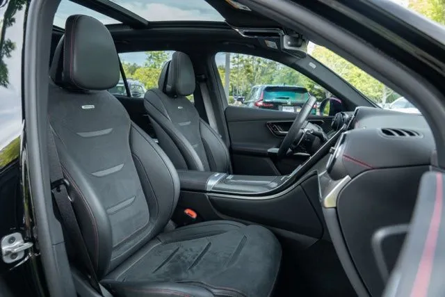 Mercedes-Benz GLC photo 39