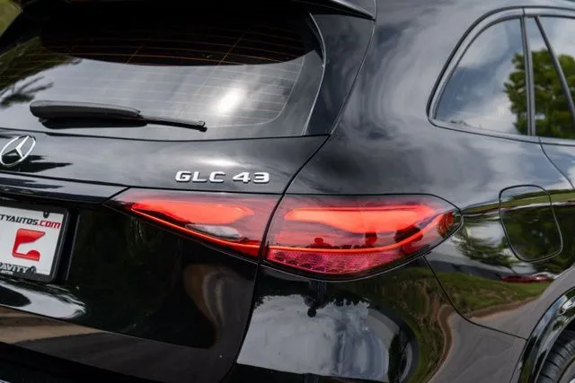 Mercedes-Benz GLC photo 14