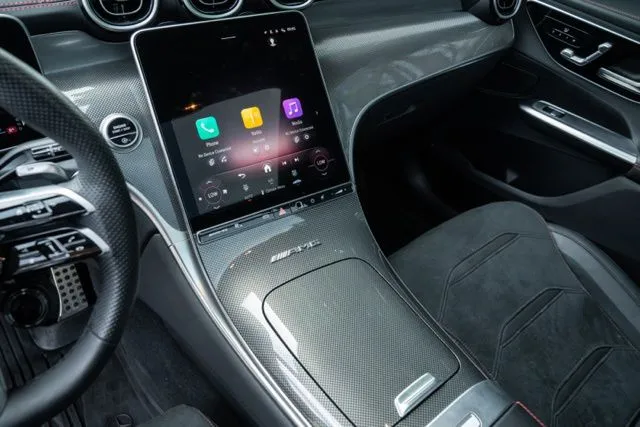 Mercedes-Benz GLC photo 35