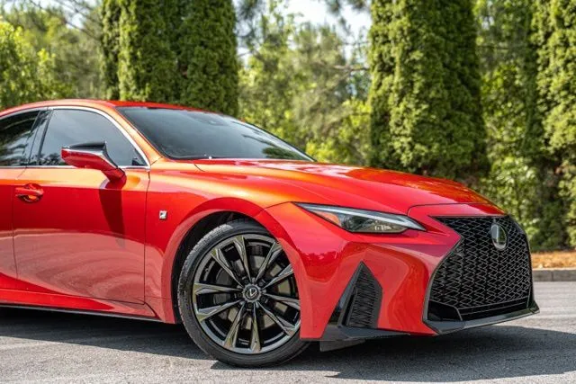 Lexus IS photo 7