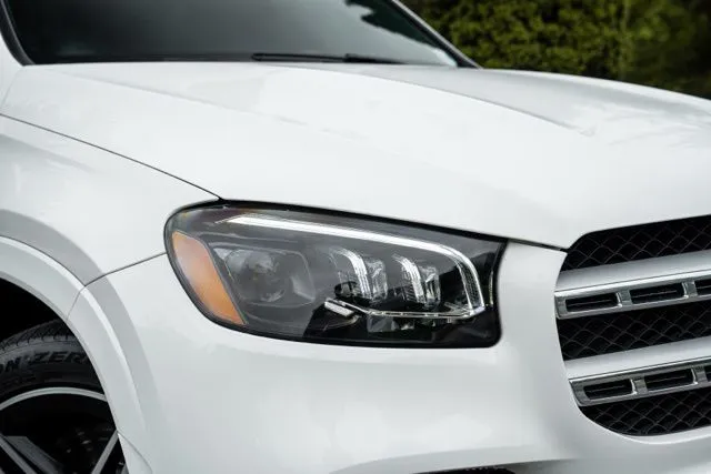 Mercedes-Benz GLS photo 8