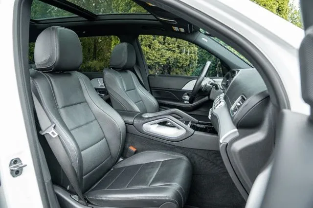 Mercedes-Benz GLS photo 40