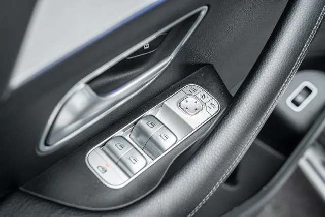 Mercedes-Benz GLS photo 48