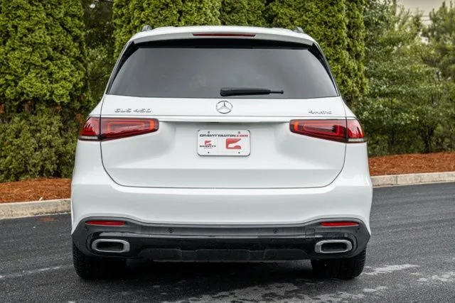 Mercedes-Benz GLS photo 19