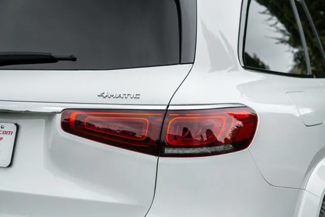 Mercedes-Benz GLS photo 16