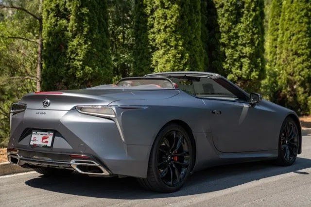 Lexus LC photo 25