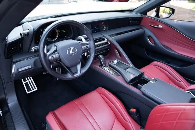 Lexus LC photo 27