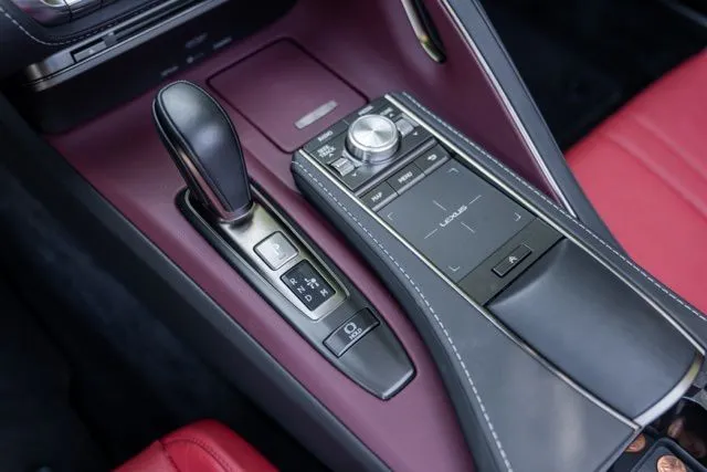 Lexus LC photo 47