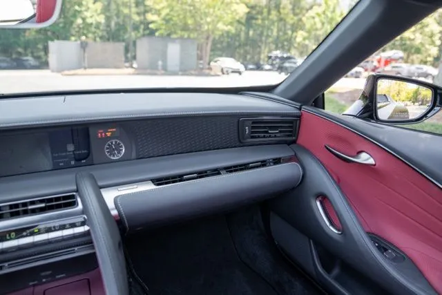 Lexus LC photo 45