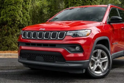Photos of 2023 Jeep Compass Latitude for sale in Duluth, GA at Gravity Autos Duluth