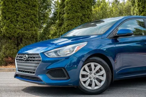 Another view of 2020 Hyundai Accent SE for sale in Duluth, GA at Gravity Autos Duluth