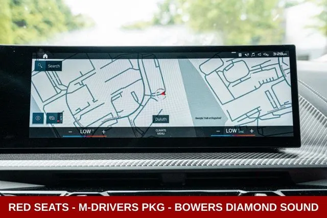 BMW XM photo 35