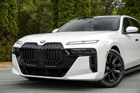 Photos of 2023 BMW i7 xDrive60 for sale in Duluth, GA at Gravity Autos Duluth