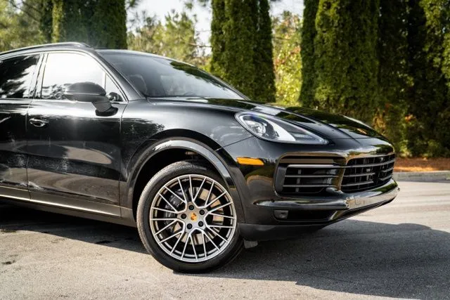 Porsche Cayenne photo 7