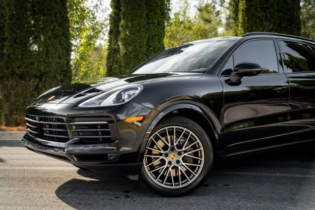 Porsche Cayenne photo 3