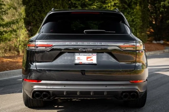 Porsche Cayenne photo 18