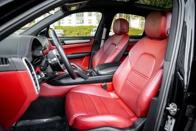 Porsche Cayenne photo 41