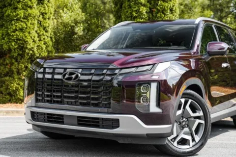 Photos of 2023 Hyundai Palisade Limited for sale in Duluth, GA at Gravity Autos Duluth