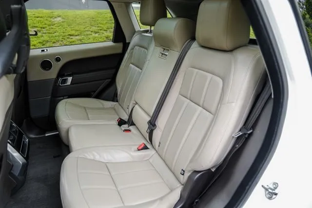 Land Rover Range Rover Sport photo 50