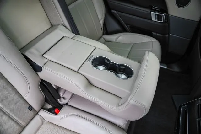 Land Rover Range Rover Sport photo 53