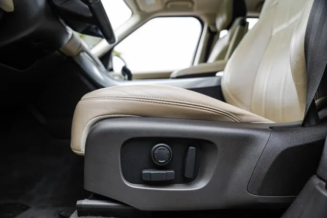 Land Rover Range Rover Sport photo 44