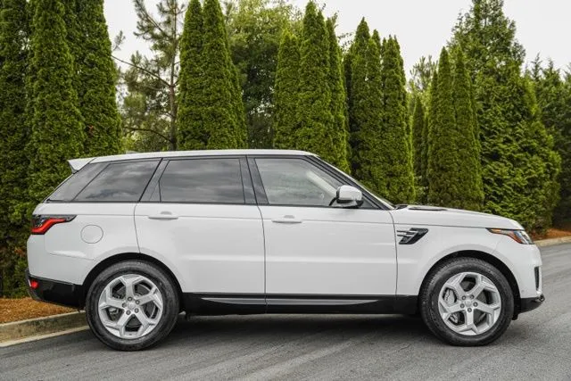 Land Rover Range Rover Sport photo 12