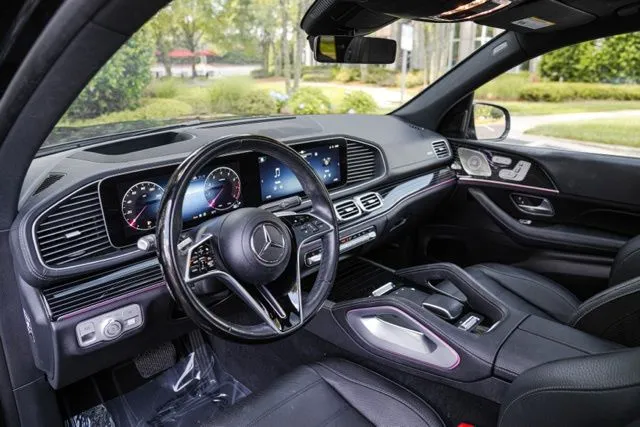 Mercedes-Benz GLS photo 24