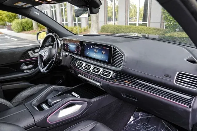 Mercedes-Benz GLS photo 26