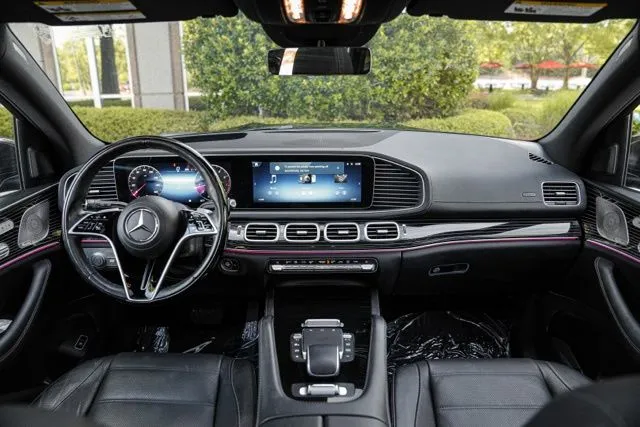 Mercedes-Benz GLS photo 25