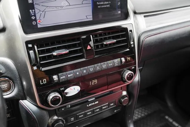 Lexus GX photo 38