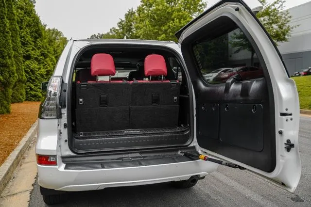 Lexus GX photo 19